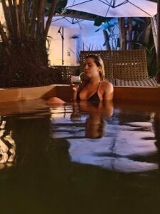 BlondieTami Public 사진 3