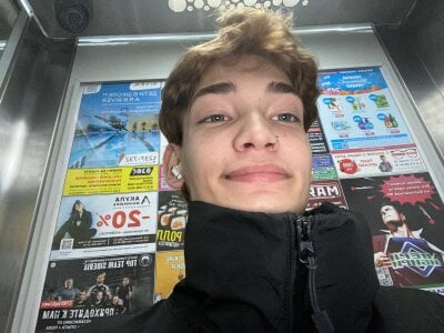 Julian_wins: My selfies for you ( 3 фото)