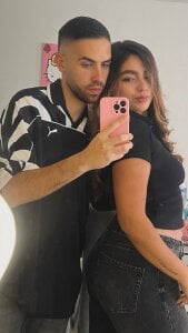 Ambar_and_Hardin Public Pic 4