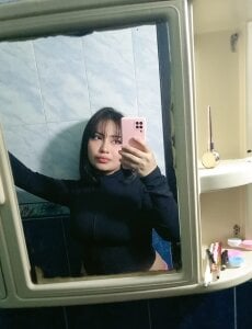 Public de peachy_hot  3 Imagens