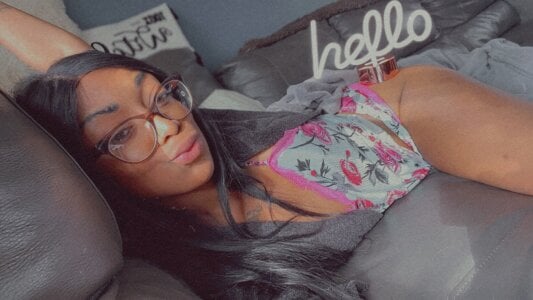 KLoveeee Public Pic 3