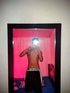 CharmingJeremy_ Public Pic 2