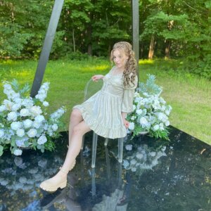 Alisa_baby_foxConfidence looks good on me Bild