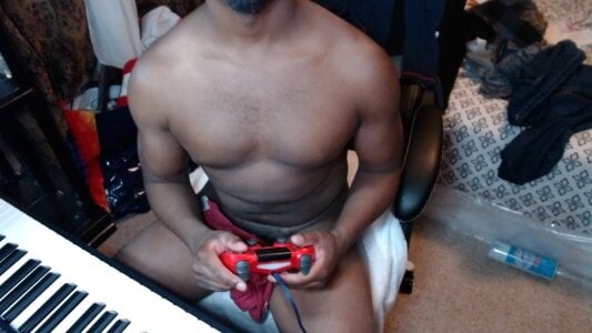 FrotandBicepsLover Public Pic 3