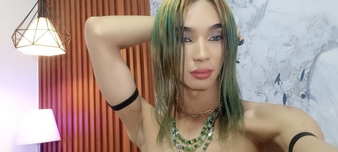 ariann_bk All Mine Pic 3