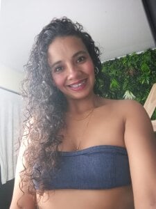 Lesly_florez Me❤️💕 Foto 5