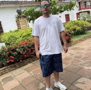 Pablo_EscobarGomez Young Pic 2