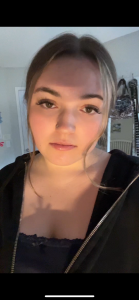 NiaElsien Public Pic 4