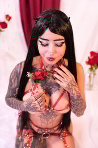 Meii_Succubusの🌑💋 Midnight is my favorite color.の枚の写真