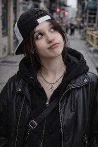 GoldeEva Public slika 2