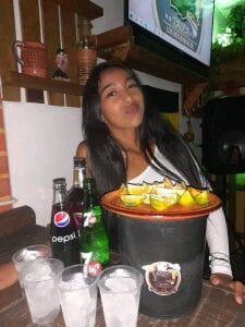 skinnysexzara18 Public Pic 4