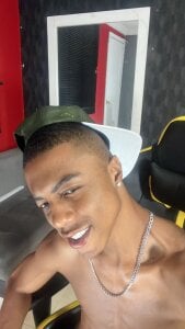 YeremiBrowm chocolate sexy... Pic 2