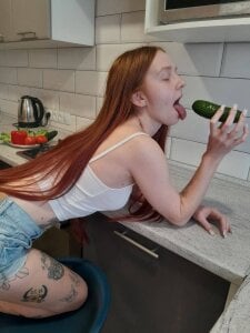 Evarey_ hot kitchen) Pic 6