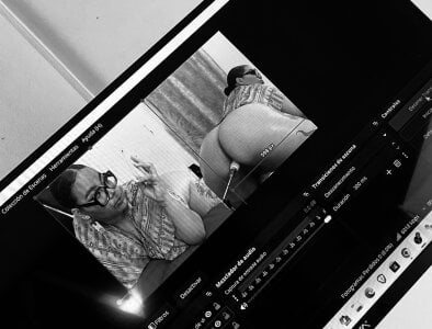 SunnieFrequency Sensual Seduction 🎥 зображення