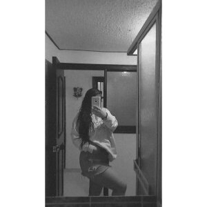 Layna_cold