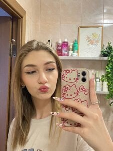 getting ready for bed de AveryBerkson Foto 5