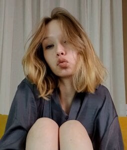 LilyVoise your favorite liil Pic 2