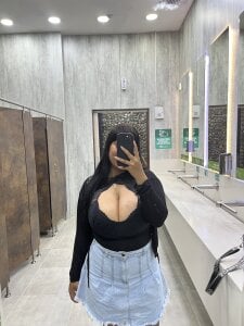 andreinabigtits