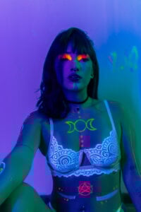 HannaDawsonss Girl neon Foto 6