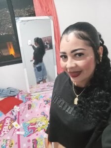 Sophia_am Public Pic 4