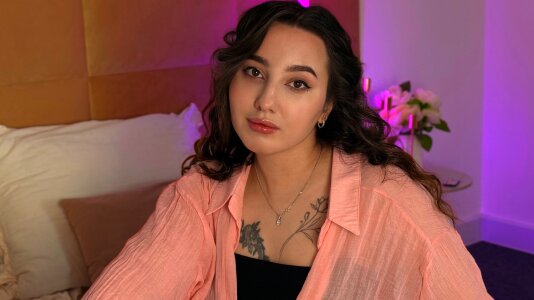 EllyEvance Public Pic