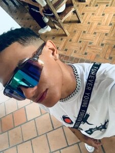 COUPLES_BOYS Public Pic 9