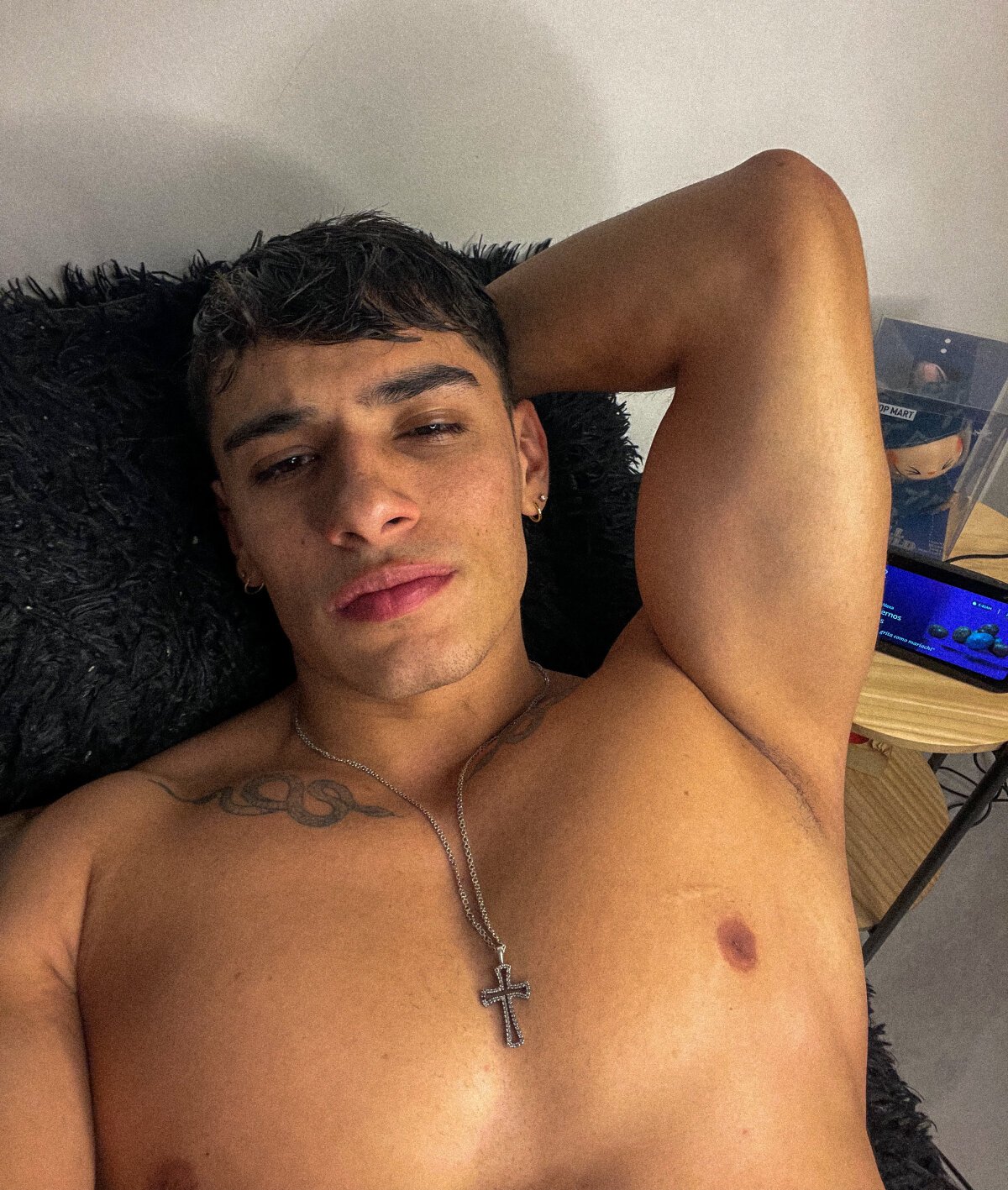 صور joseph_boy الرائجة  3379