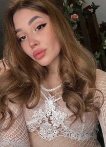 _Eva_Rose_