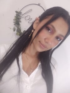 MariaJoseWalker Hello, babe 😘 Ready to have a fun, seductive day together? I’m live from 8:30 a.m. to 3:30 p.m., pl Pic 2