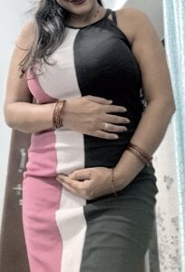 Kam_Mohini Public Hình 7