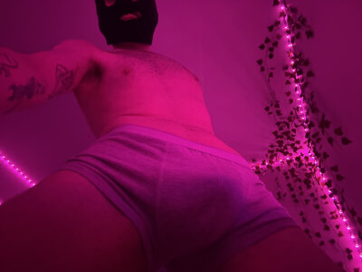 Gander_At_Xander Public Pic 4