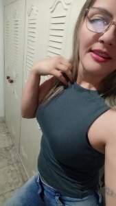 Monita_Sexxxy Public Pic 5