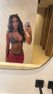 Rosie-mae's XXX Nude Photo 9