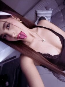 Emaanova Public Pic 2