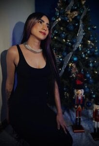 VioletCabally Christmas Pic 2