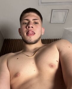 Come kiss me and make me sweat like never before! de SebastianMaximoff_  Imagens