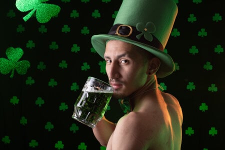Shannel_n_Eliott Green as Luck 사진 2