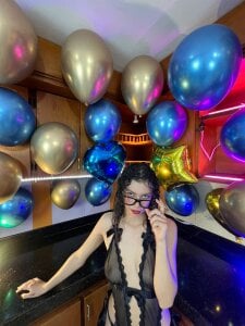 royalgirls_x kim Pic
