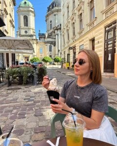 JuliaGraceyPublic Bild 7