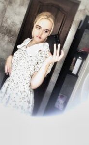 Bambi_Bloom Public Pic 6