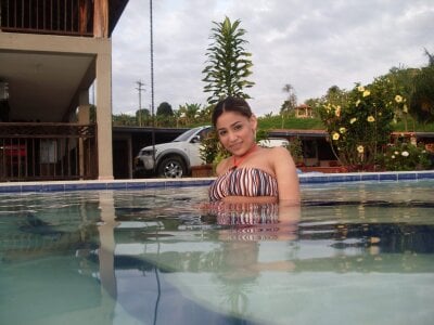 CelinaRachi relax Pic