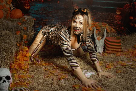 CATIAJONES Happy Halloween 🎃😈🔥 Pic