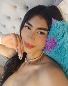 Your moans are a melody that I cannot forget...❤️‍🔥💦🥵 de Cameron_Hearts  3 photos