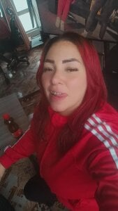 alexiaystive3 Red Poză