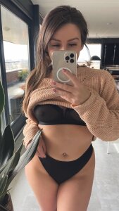SurayaStars- Public Pic 6