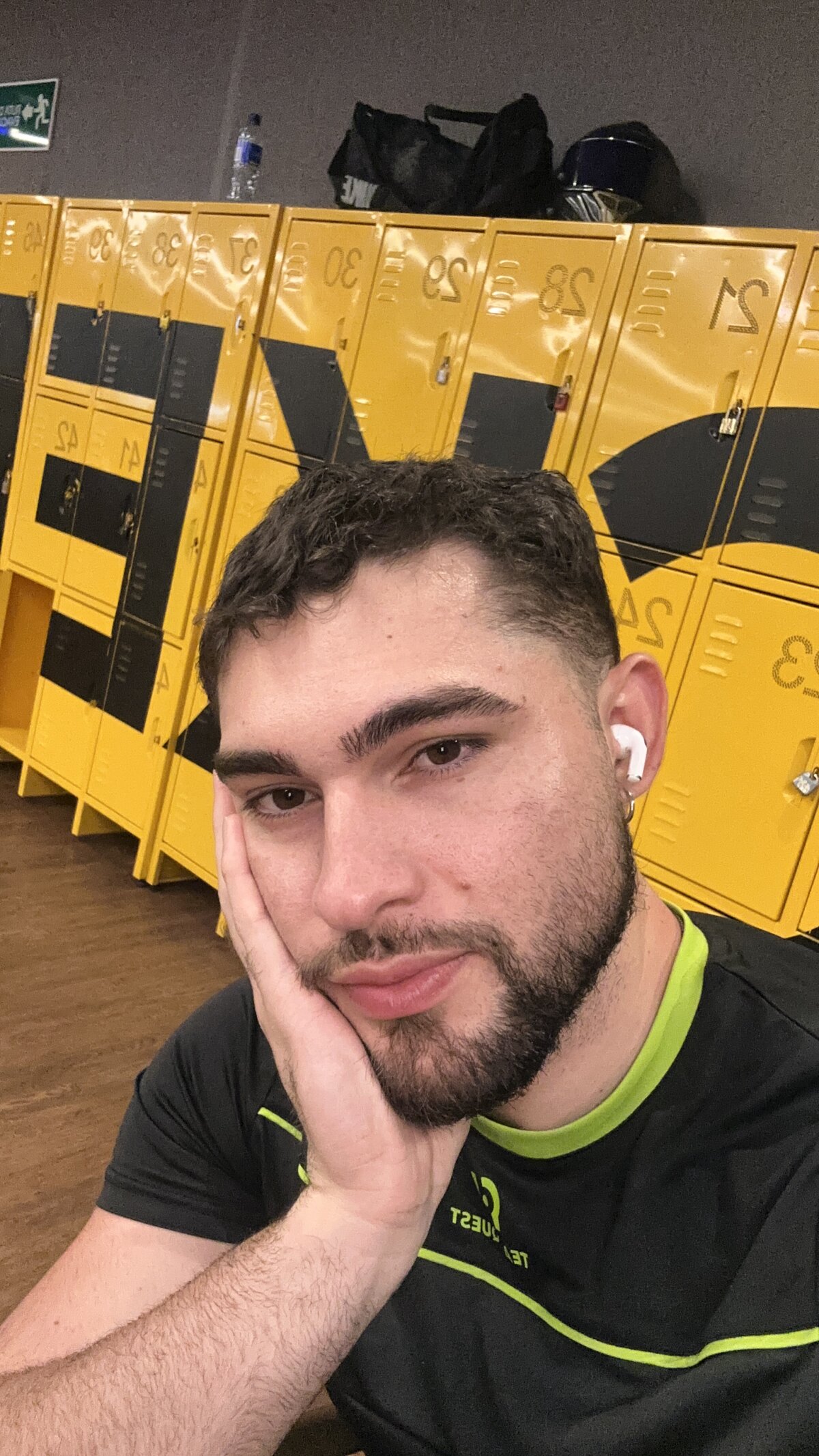 Трендове зображення  9589 Steve-Carter