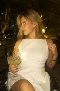 mia_curry Subtlety that provokes... Kuva