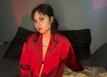 inkonic Before the stream 🥰 Pic