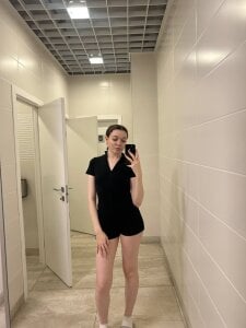 R_I_N_A Public Pic 8