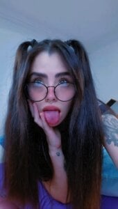 Emma__Erotic Cute! Foto 2